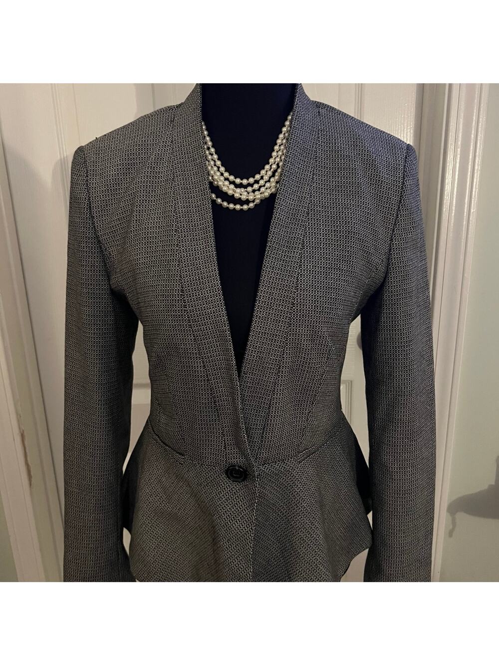 Halogen One-Button Peplum Jacket Black Cream 4 S